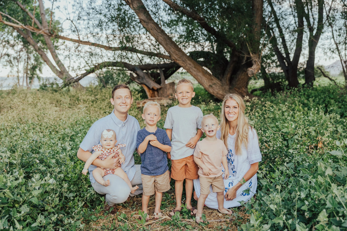 The Hilburn Family — Walli Cases