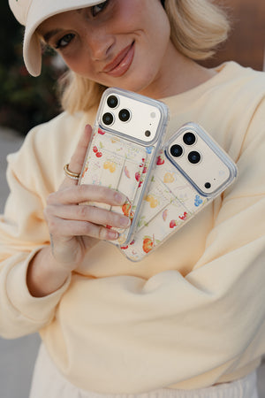 Berry Blossom Magnetic Wallet