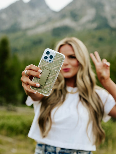 Stars Hollow by Casey Holmes – Walli Cases Stars Hollow by Casey Holmes – Walli Cases
